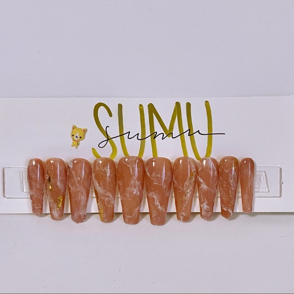 HANDPAINTED ROSE QUARTZ PRESS ON GEL NAILS - Picture 4 of 4